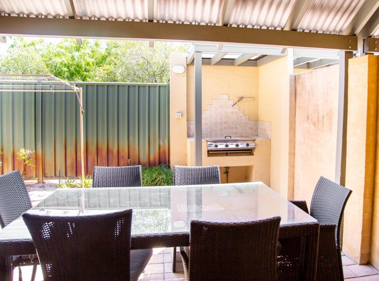 Presidential Bungalow Busselton Exterior photo